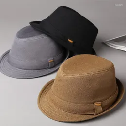 Basker fedoras hattar för män kvinnor solid färg ull jazz hatt toppklass kände brittisk stil höst vinter bröllop fedora nz245