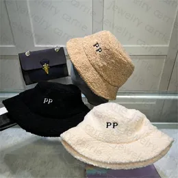 Winter Bucket Hat Warm Ball Cap Dome Patchwork 3 Color for Mens Woman Fashion Caps Hats