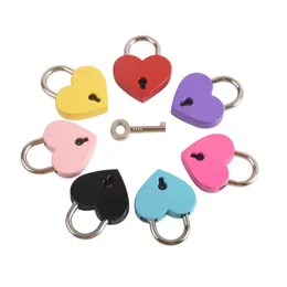 7 색 하트 모양 자물쇠 빈티지 하드웨어 잠금 장치 키 여행 핸드백 여행 가방 자물쇠로 자물쇠 잠금