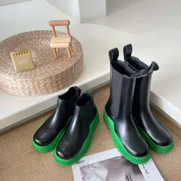 Kvinnor st￶vlar Chelsea Botega Storm D￤ckar upp Chunky High Boot Real Leather Martin Shoes Crystal Martin Designer Platform Zoom