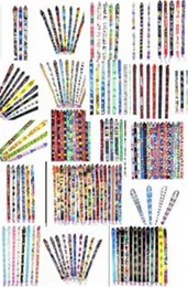 Ciondoli per cellulare Charms 50pcs mix cartoon Catena Cinghia per collo Chiavi Mobile Cordino ID Porta badge Corda Anime Portachiavi Festa Buoni regali per ragazzo ragazza 2022 # 00111