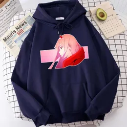 Men's Hoodies Zero Two Cartoon Lovely Hoodie Women Men Anime Graphic Casual Sweatshirt Fleece Loose Y2K Fashion Streetwear Male Hooded