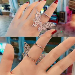 Cluster Rings European American Style Personlighet 925Silver Jewelry Hyperbol Butterfly Opening Ring Delicate Costume Party Accessoire