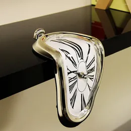 Wanduhren Kreative Uhr Twisted Roman Digital Retro Unregelmäßige 90-Grad-Biegung für Heimstudie Dekoratives Handwerksgeschenk