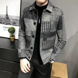 Men's Jackets Hombre Korean Casual Men Stitching Slim Fashion Warm Longsleeved Plaid Gentleman Pockets Coat S3XL 220915