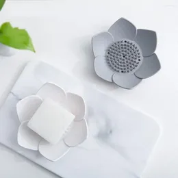 Portasapone Creativo in silicone a forma di loto Scatola drenante Piatto flessibile Supporto di scarico portatile Cucina Forniture per il bagno