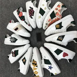 Herrkvinnor Ace Little Bee White Shoes Designer Sneakers Casual Shoes Low Top Italy Brand Stripes Shoe Walking Sports Trainers Chaussures Pour Hommes With Box