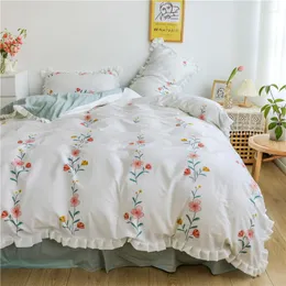 Bettwäsche-Sets Kleine frische Baumwolle Blumen Druck Mädchen Set Rüschen Doppel Bettbezug Bett Bettdecke Leinen Kissenbezüge