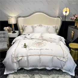 Bedding Sets Luxury American Style Retro Flowers Embroidery Egyptian Cotton Soft Silky Set Duvet Cover Flat/Fitted Sheet Pillowcases