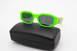 Men Black Gold 53 mm Unisex Sunglasses Summer Sunglasses Man Woman Fashion Glasses Retro Small Frame Design UV400 Optional box 4361