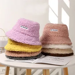 Stingy Brim Hats Korean Candy Colors Faux Fur Warm Bucket Hat Ladies Winter Basin Cap Women Outdoor Panama Female Fashion Letter Embroidery 220916