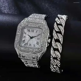 ساعة Wristwatches Hip Hop Square Men يشاهد Miami Cuban Chain Set Watch for Women Iced Out Quartz Roman Silver Gold Relogio Masculino XFCS