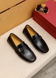 الرجال اللباس أحذية عالية الجودة الأعمال عارضة المتسكعون الرجال ماركة الزفاف الرسمي أحذية مسطحة أحذية الحفلات الكلاسيكية الحجم 37-47