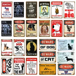 حذار من Cat Dogs Metal Painting Tin Signs Wurening Dog Dog Wall Plaque Bar Kitchen Home Craft Craft Decor Man Cave Decor