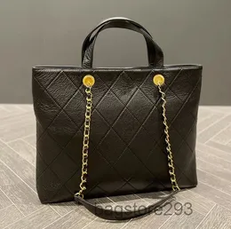 Klassische schwarze Top-Kalbsleder-Totes-Einkaufstasche Damen-Diamant-gesteppte Hardware-Ketten-Crossbody-Umhängetasche Designer-Luxus-Damenhandtaschen mit großer Kapazität xCM 2022