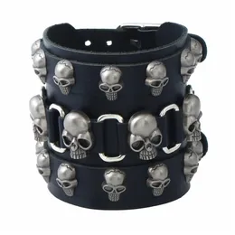 Trendiga punkrockarmband färg svart prb001 läder vävt tillbehör manlig mode legering skalle rivets pärlor hip hop charm smycken296c