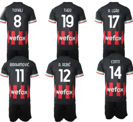 22-23 11 IBRAHIMOVIC Maglie da calcio con pantaloncini personalizzati 10 CALHANOGLU 56 SAELEMAEKERS 79 KESSIE 3 MALDINI 4 BENNACER personalizzato