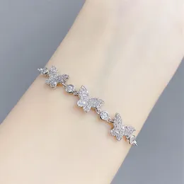 Korea new micro-set shiny zircon butterfly bracelet jewelry niche design luxury 18k gold plated pull bracelet for women233n