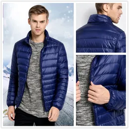 Удачная куртка Mens осень и зимняя стенд в новом стиле тонкая короткая корейская версия оптовая тонкая белая утка вниз теплое пальто