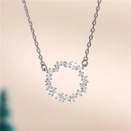 Pendant Necklaces Huitan 2022 Round Necklace For Women Brilliant Crystal CZ Stone Fashion Versatile Wedding Eternity Jewelry Whole183i