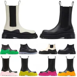 2023 Rubber Tyre Women Womener Boots Chelsea على ركبة الحذاء أزياء الرجال امرأة موتوكيكل الكاحل نصف منصة شتوية الجوارب الجوارب الشتوية