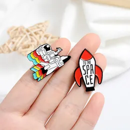 Brooches 10 Pcs Style Funny Spacecraft Enamel Pins UFO Planet Badge Buttons Brooch Lovers Denim Shirt Lapel For Boys Girl