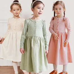 女の子のドレスBebezoo Girls Dress Lace Round Neck Long Sleeve Stitching Pleted Peute Floral Princess 3  -  8年の子供の服