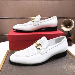 Design Sapatos Moda Moda Menina Preta Genuína de couro pontual de ponta dos homens Oxfords Gentlemen Travel Walk Casual Comfort mkjkkk000001