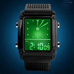 Zegarek na rękę zwykłe przydatne podwójne chronografie LCD cyfrowe na nadgarstku Watch lekki dla par