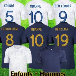 Maillots De Futbol 2022 R Dünya Kupası Futbol Futbolu Fransız Benzema Futbol Gömlekleri Mbappe Griezmann Pogba Maillot Ayak Kiti Üst Göflek Hommes Enfants Erkek Çocuklar