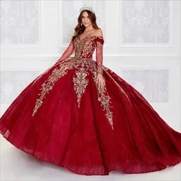 Red Lace Ball Gown Quinceanera Dresses Appliqued Off The Shoulder Neckline Beaded Prom Gowns Sweep Train Sweet 15 Masquerade Dress