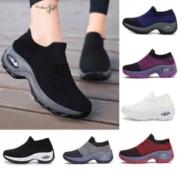 Scarpe da bowling Scarpe da basket Scarpe da tennis Donna Mesh traspirante Altezza crescente Slip on Calzature da donna Scarpe da ginnastica da esterno Piattaforme con fondo spesso