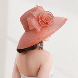 Berets 2022 Fashion Fedora Ladies French Crochet Floral Linen Hat Elegant Temperament Wedding Banket Pot Cap Wide Brim