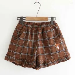 Kvinnors shorts kvinnors japan stil broderad tecknad björn höst vinter pläd avslappnad tänk varm elastisk midja rak byte ull