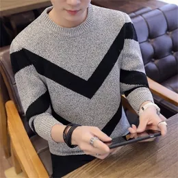 Mens Sweaters Mens Sweater Autumn Men Long Sleeve Pullovers Outwear Fashion Check Print Round Neck Sweater Slim Fit Knit Sweater Top 220921