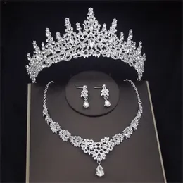 Inne zestawy biżuterii luksusowe kryształowe zestawy biżuterii ślubnej Kobiety mody tiary kolczyki choker naszyjnik ślubna sukienka panna młoda Zestaw biżuterii akcesorium 220921