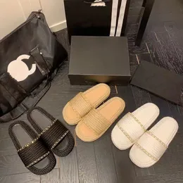 2023 Designer Kvinnor Luxury Solid Color Slides tofflor Män yttre bär sandaler Tjock bottenkedja vävd fiskare hampa rep icke-halk toffelskor stora storlekar 35-41