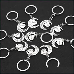 سلاسل المفاتيح أزياء حامل مفتاح الرسائل المحفورة بسلاسل المفاتيح القمر Keyrings Charm Jewelry Gifts C3 Drop Drovail