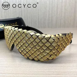 Sunglasses OCYCO 2022 Luxury Fashion Pyramid Gold Silver Steampunk Women Novelty Sun Glasses Men Party Goggles Hip Hop Gothic