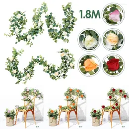 Flores decorativas 1.8m Seda de seda rosa videira pendurada plantas falsas Garland eucaliptua para Wall Christmas Rattan Wedding Home Decoration