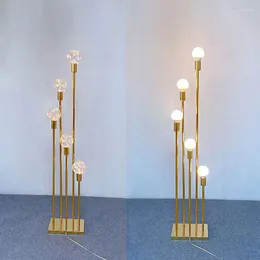 Decoração de festa Multi Head Golden Wedding Decor Road Guide Reed Reed acrílico transparente Candlestick Home Table Centre