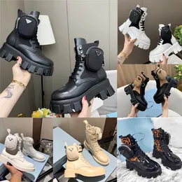 Utomhus Combat Boots Nylon Calfskin Shoess Men's Women's Designer Platform Booties Black White Autumn Winter Military Boots's Kvinnor Combat Shoes