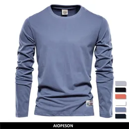 メンズセーター100％コットン長袖Tシャツ男性用スプリングカジュアルメンズTシャツ高品質の男性トップクラシック服220922