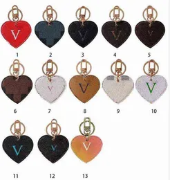 Designer Multiple Heart Key chain Buckle Letter Pattern Car Keychain Handmade Leather Designers Keychains Men Women Love Pendant No Box