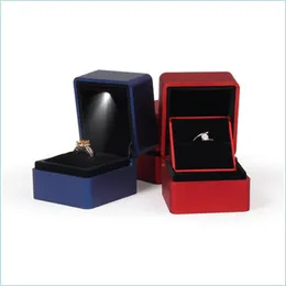 Jewelry Boxes Wholesale Led Lighted Gift Box Earring Ring Wedding Jewelry Display Packaging Lights Boxes 82 D3 Drop Deliv Dhseller2010 Dhue1