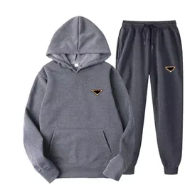 Tuta da uomo Maglioni con cappuccio Due pezzi Set Felpa con cappuccio Pantaloni Tute Primavera Autunno Capispalla Tuta da uomo firmata S-3XL