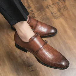 벨트 버클 남성 캐주얼 Leathe Shoes 단색 악어 패턴 패션 일일 전문 연회 이중 버클 편안한 통기성 드레스 신발