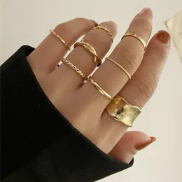 빈티지 골드 컬러 기하학적 라운드 트위스트 손가락 반지를위한 여성 패션 서클 매듭 조인트 결혼 반지 패션 보석