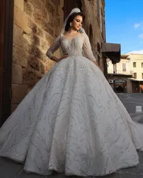 Luxury Arabic Dubai Wedding Dresses Bridal Gowns Beads Crystals Ball Gown Long Sleeve Vestido de Noiva Plus Size