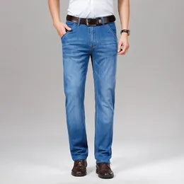 Jeans masculinos Jantour Brand Summer Classic Business Business Advanced Straight Fit Denim Troushers finas calças azuis macho grande tamanho 40 42 220923